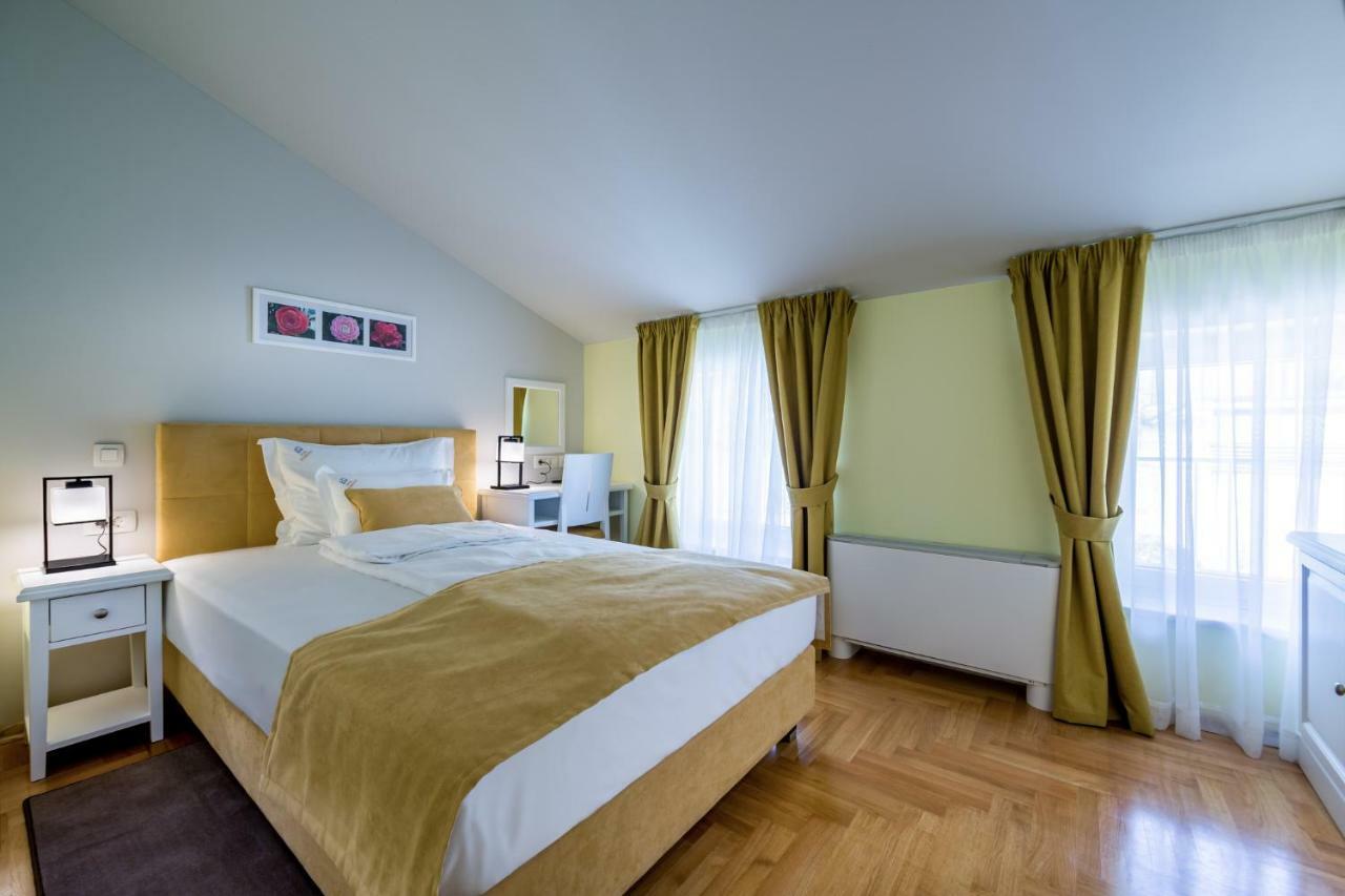 Hotel Domino Opatija Exterior foto