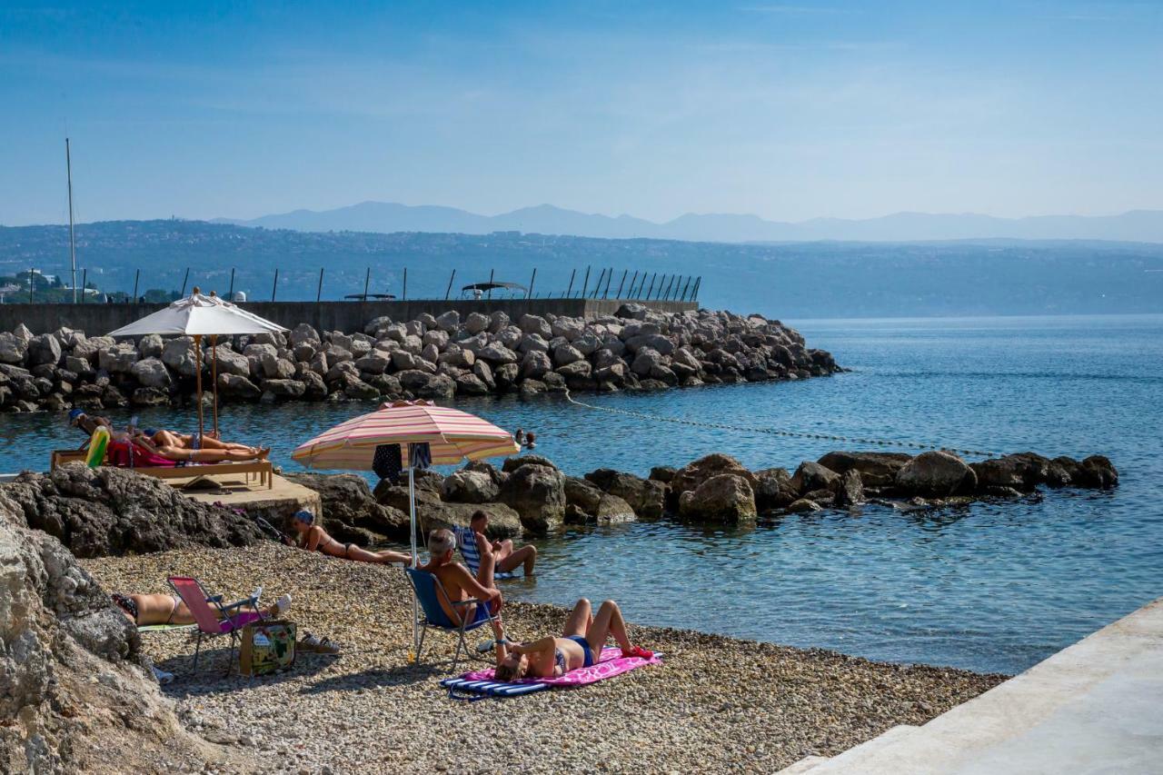 Hotel Domino Opatija Exterior foto